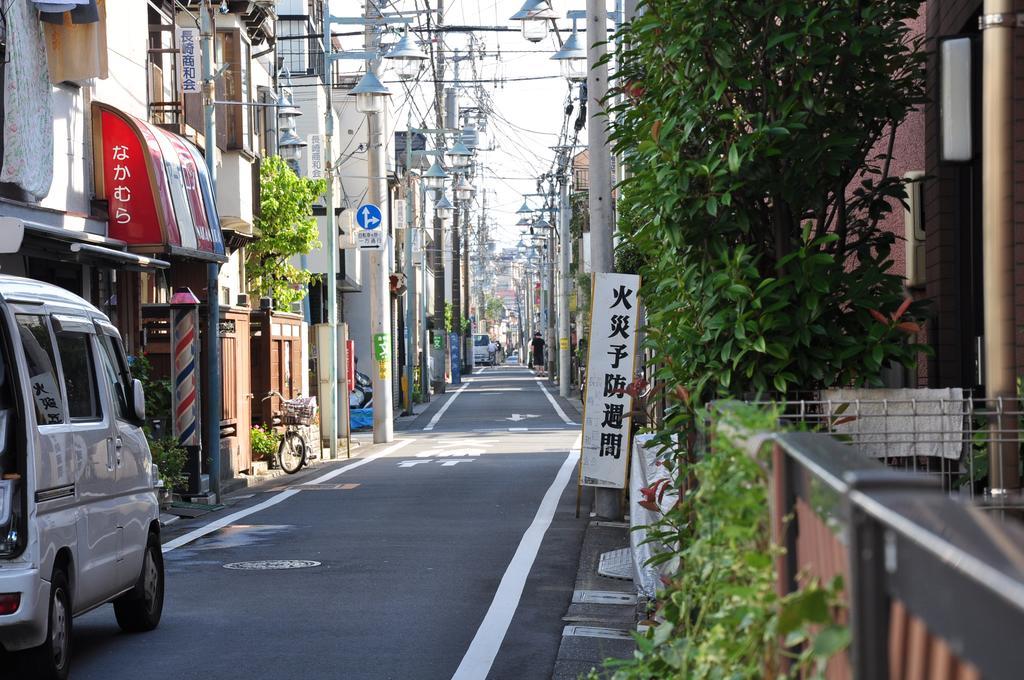 Family Inn Saiko Tokyo Exterior photo