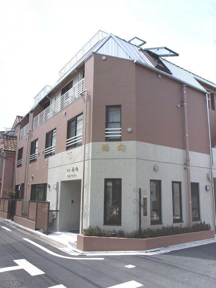 Family Inn Saiko Tokyo Exterior photo